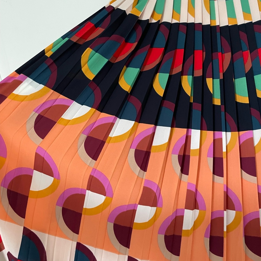 J. Crew 365 mod pattern pleated midi skirt size 6